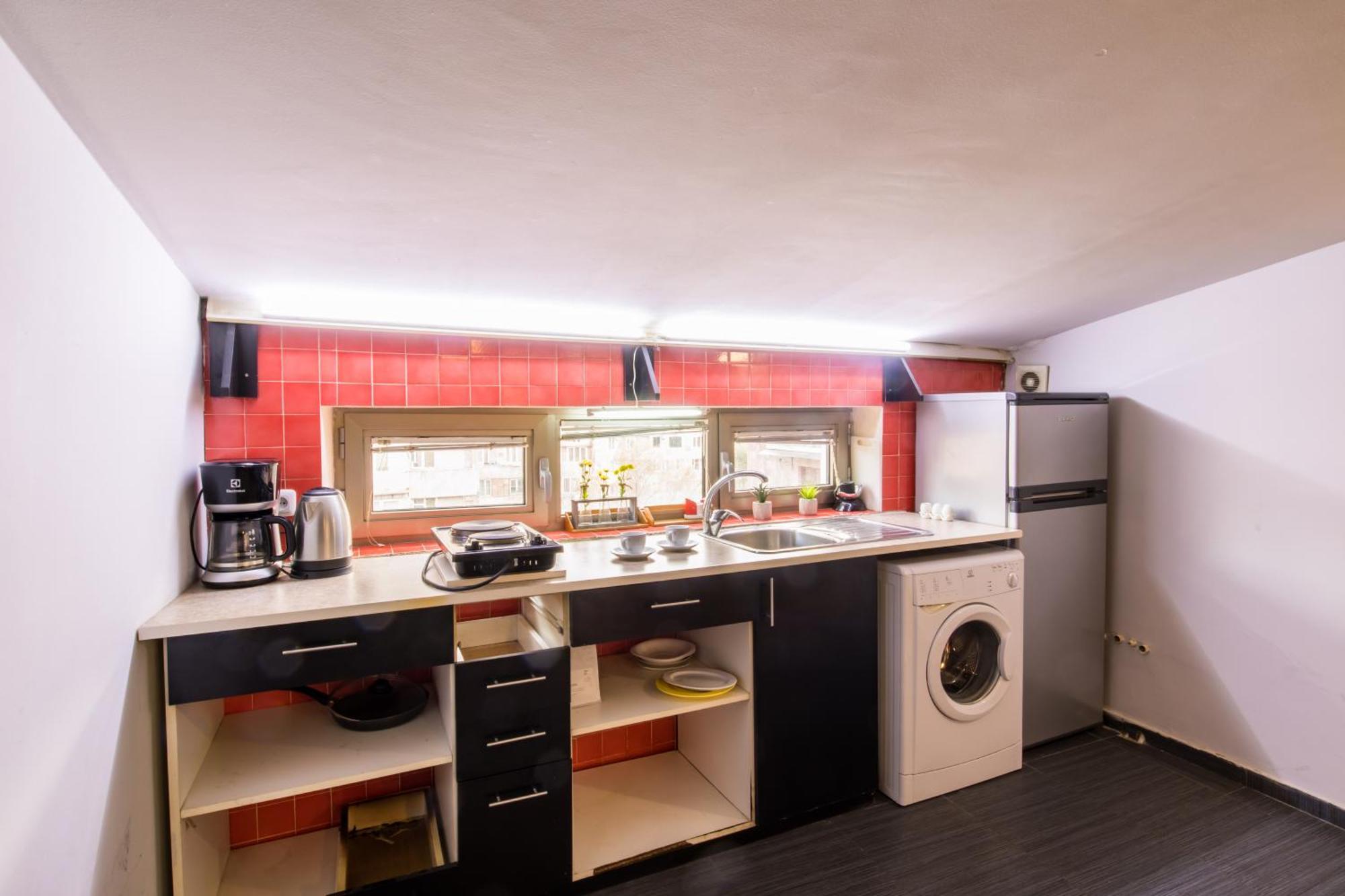 Residence Nalbandyan 96 耶烈万 外观 照片